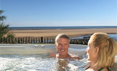 chalet vue mer, camping les tulipes, la faute sur mer, la tranche sur mer, accès plage, piscine chauffée, spa - Camping les tulipes